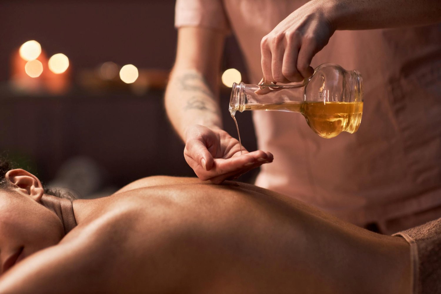 θεραπεία thai oil massage